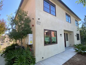 2616 S Manhattan Pl in Los Angeles, CA - Building Photo - Building Photo