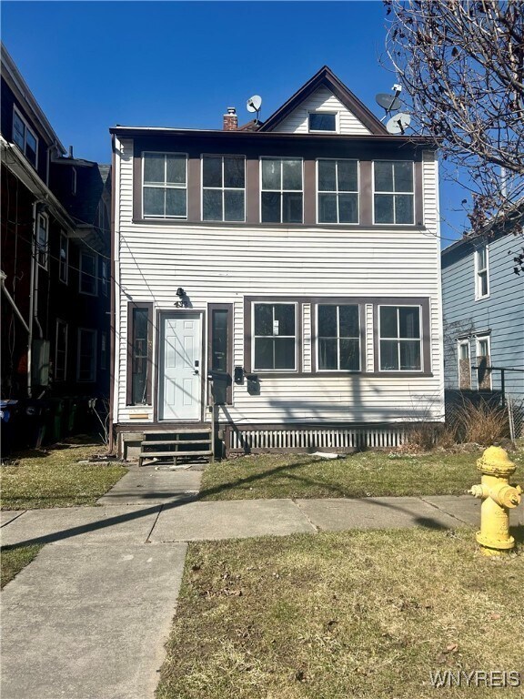 property at 432 Cedar Ave