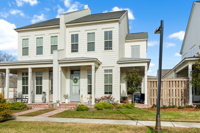 property at 2032 Perennial Ln
