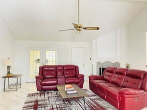 507 Shenandoah Dr in Richmond, TX - Building Photo - Building Photo