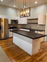 713 Main St, Unit 713.5 in Paris, KY - Building Photo