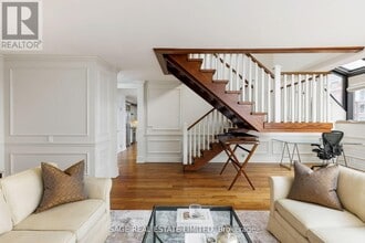 55 A Avenue Rd in Toronto, ON - Building Photo - Building Photo