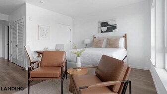 8511 15th Ave NW, Unit 710 in Seattle, WA - Building Photo