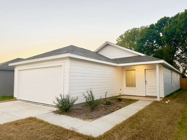 6626 Highlands St in Princeton, TX - Building Photo - Building Photo