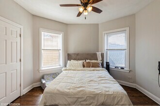 1436 E 71st Pl in Chicago, IL - Building Photo - Building Photo