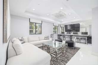 Woodland Grove in Naranja, FL - Building Photo - Interior Photo