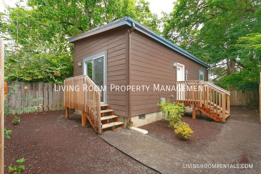 1520 SE 44th Ave in Portland, OR - Building Photo