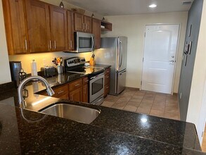 3708 Lower Honoapiilani Rd in Lahaina, HI - Building Photo - Building Photo