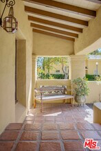 500 N Las Palmas Ave in Los Angeles, CA - Building Photo - Building Photo