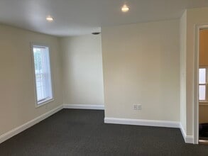 509 Pine St, Unit 2 in Williamsport, PA - Foto de edificio - Building Photo