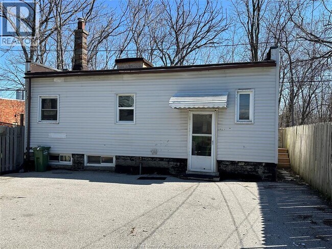 property at 414 Crawford Ave