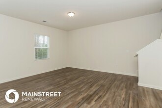 7250 Emma Ct in Douglasville, GA - Foto de edificio - Building Photo