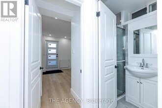 428 Woodfield Rd. in Toronto, ON - Building Photo - Building Photo