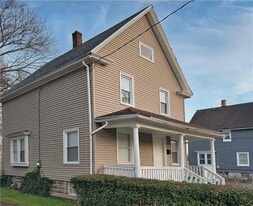 52 Frances St in Rochester, NY - Building Photo