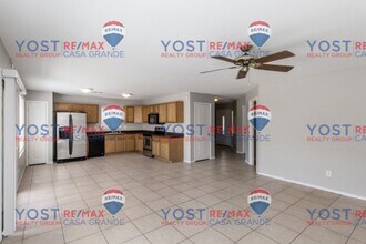 2162 St Pedro Ave in Casa Grande, AZ - Building Photo - Building Photo
