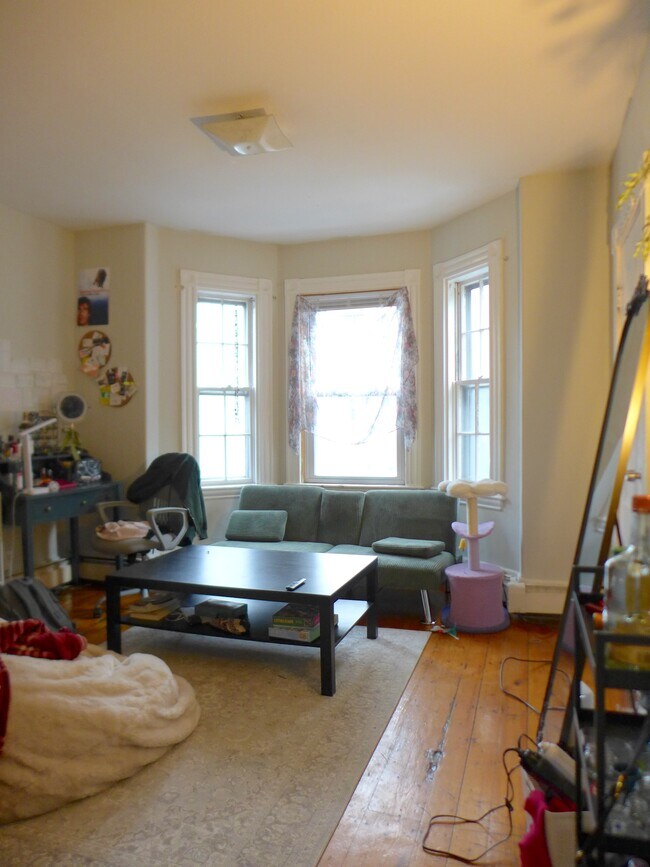 36 Pontiac St in Boston, MA - Building Photo - Building Photo