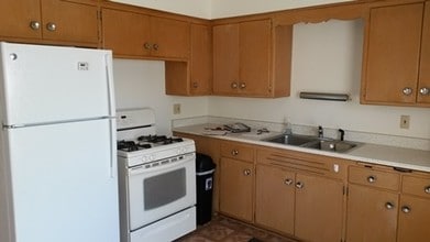7301 W Tripoli Ave in Milwaukee, WI - Building Photo - Building Photo