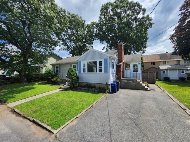 9 Gregg St in Woburn, MA - Building Photo - Building Photo