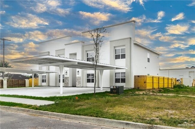 11 Mezcal in Pharr, TX - Building Photo - Building Photo