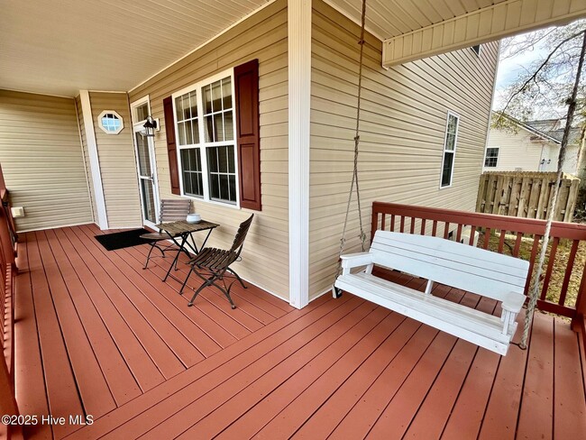 204 Dale Dr in Sneads Ferry, NC - Building Photo - Building Photo