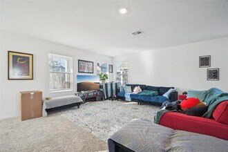 857 Powell in Kyle, TX - Building Photo - Building Photo