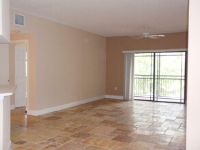 2729 Anzio Ct in Palm Beach Gardens, FL - Foto de edificio - Building Photo