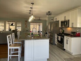 17804 Park Mill Dr in Derwood, MD - Building Photo