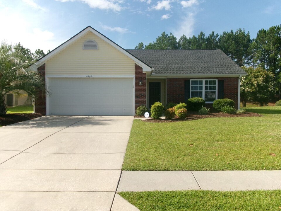 4659 E Walkerton Rd in Myrtle Beach, SC - Building Photo