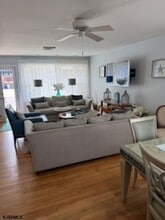 131 N Yarmouth Ave in Longport, NJ - Building Photo - Building Photo