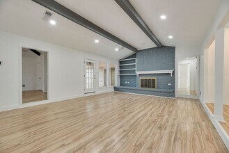 7124 Teresita Trail in Dallas, TX - Building Photo - Building Photo