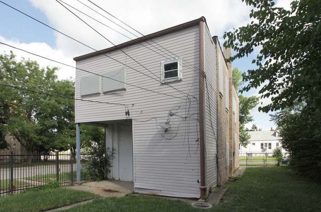 57 W 108th St in Chicago, IL - Building Photo - Building Photo