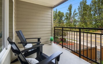 5844 NE 75th St in Seattle, WA - Building Photo - Building Photo