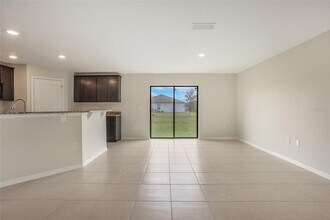 1172 Moyle Way in Mascotte, FL - Building Photo - Building Photo