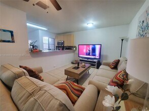 22631 SW 88th Pl in Cutler Bay, FL - Building Photo - Building Photo