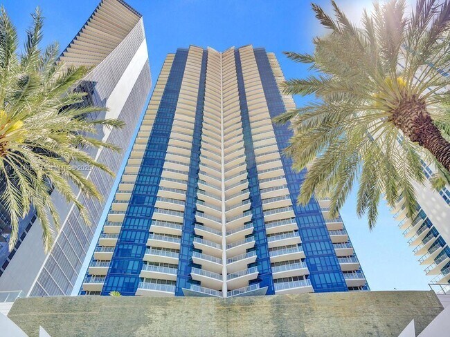 property at 17121 Collins Ave