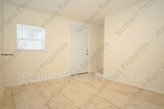 7320 Dale Rd in El Paso, TX - Building Photo - Building Photo