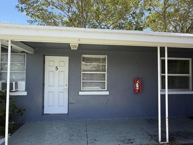 property at 131 E 27th St