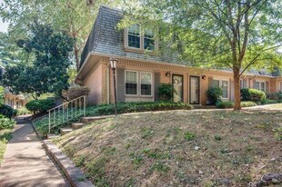 3000 Hillsboro Pike, Unit 62 in Nashville, TN - Building Photo