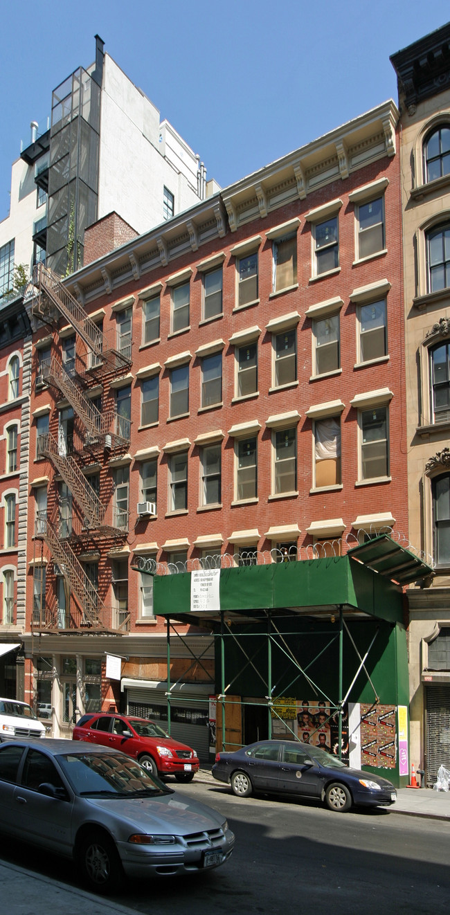 54 Warren St in New York, NY - Building Photo - Building Photo