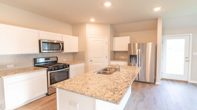 5388 Greenridge Ln in Zachary, LA - Building Photo - Building Photo