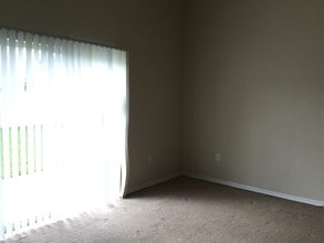 13149 Sapphire Falls Ln in Orlando, FL - Building Photo - Building Photo