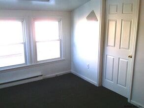 353 3rd St in Albany, NY - Building Photo - Building Photo