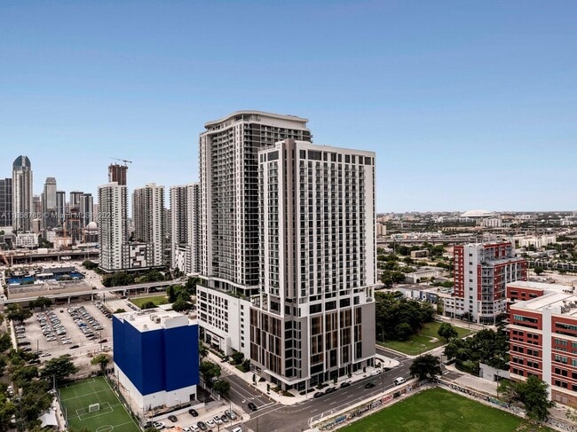 property at 1642 NE 1st Ave