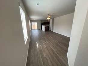 1886 Aspen St in Springdale, AR - Building Photo - Building Photo