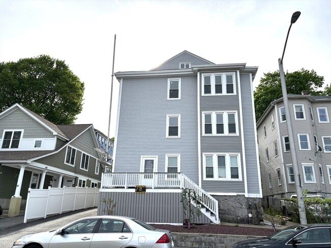 property at 8 Hooper St
