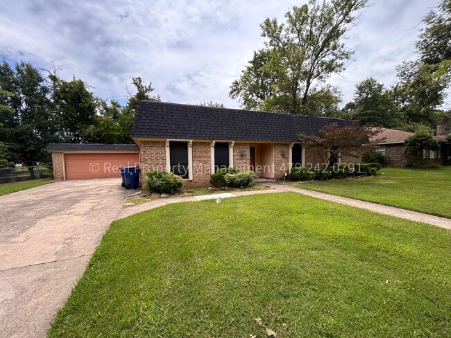 3301 S 27th St in Fort Smith, AR - Building Photo - Building Photo