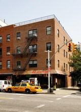 194 Avenue A in New York, NY - Foto de edificio - Building Photo