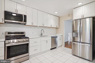 6518 Wilmett Rd in Bethesda, MD - Building Photo - Building Photo