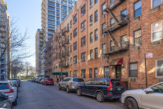 522 E 88th St in New York, NY - Building Photo - Building Photo