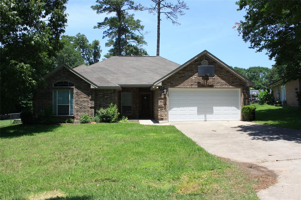 23750 Horseshoe Bend in Montgomery, TX - Building Photo